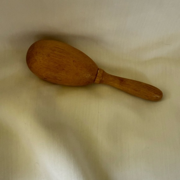 Vintage solid wood sock darner mending egg EUC
Can store needles in the egg - Picture 8 of 8